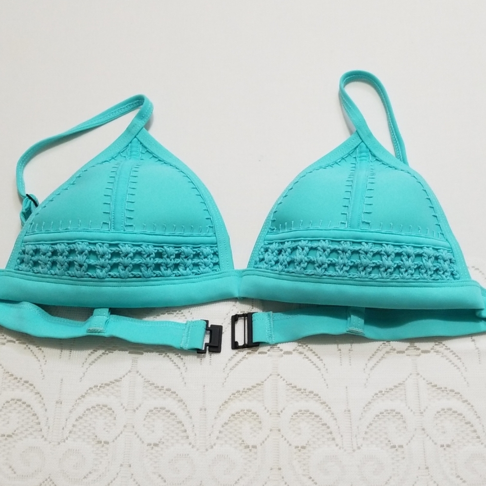 4T Triangl aqua crochet bikini top, various